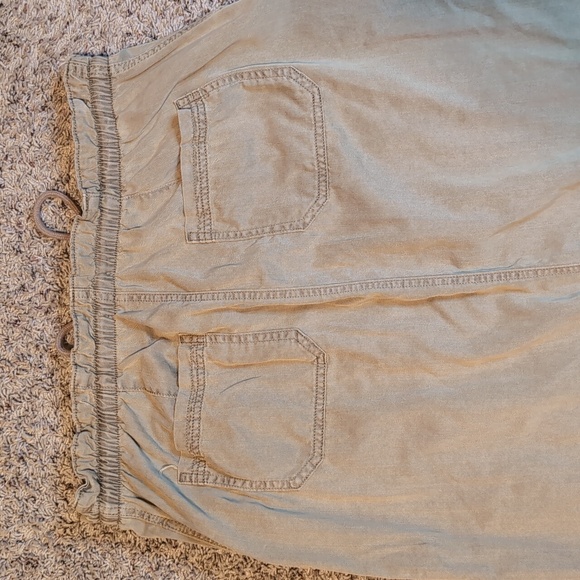 Maurices Khaki Softy Elastic Waist Pencil Skirt Front Slit SZ 16 - Picture 7 of 11